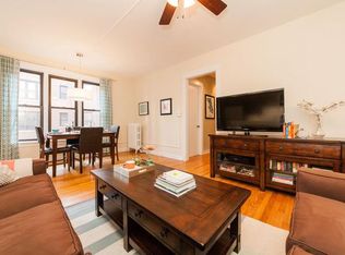 725 W Sheridan Rd APT 307, Chicago, IL 60613