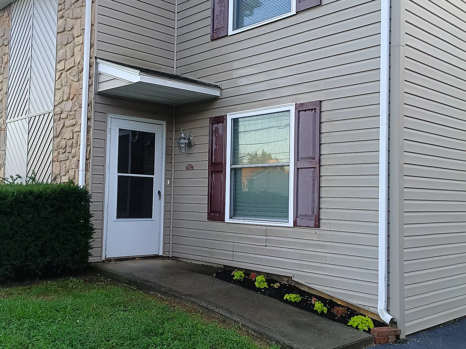 Wood Haven Rd, Roanoke — Photo 2