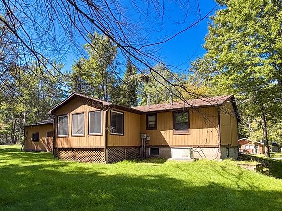 2nd image of 4288 N Ash Rd
