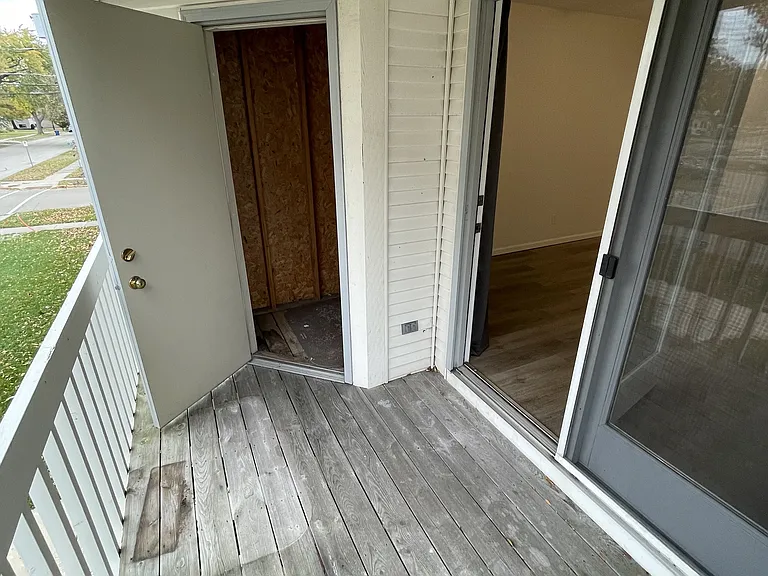 Balcony-Storage Space