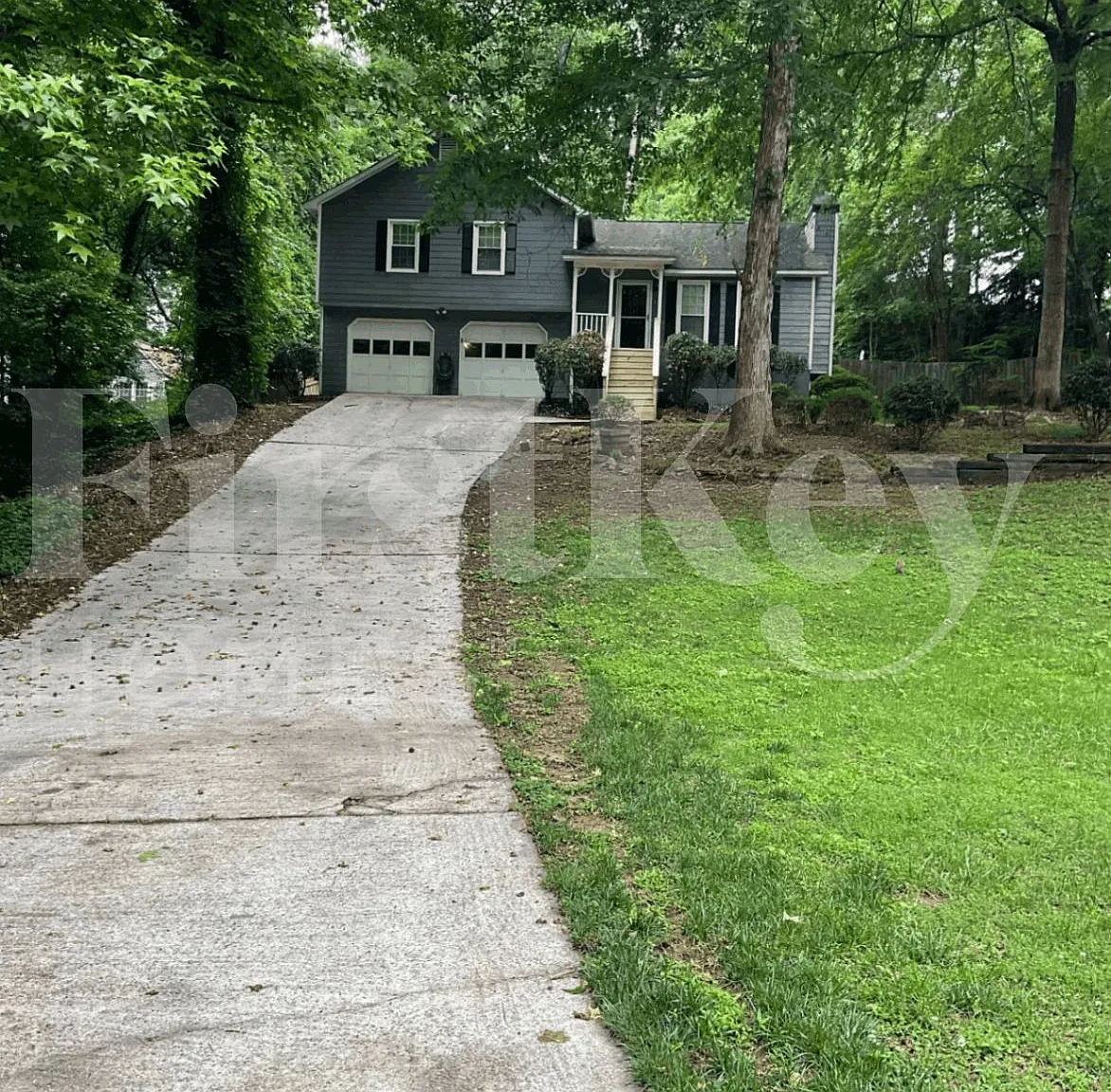 3 bed, 2.0 bath, 1692 sqft, $2,355 — Photo 1