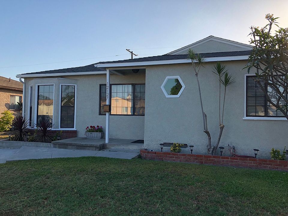 1st image of 12127 Harvest Ave