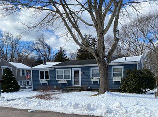 9 Nichols Ln, Westerly, RI 02891