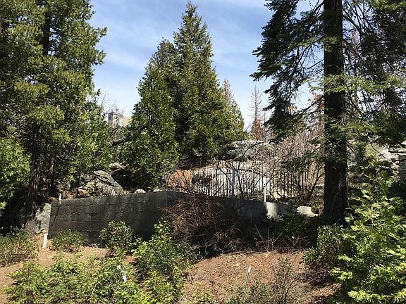 5th image of 40730 Village Pass Ln