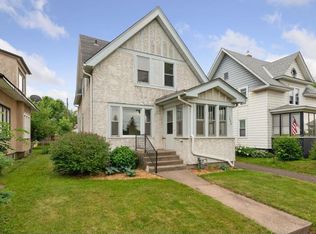 1284 Taylor Ave W, Saint Paul, MN 55104