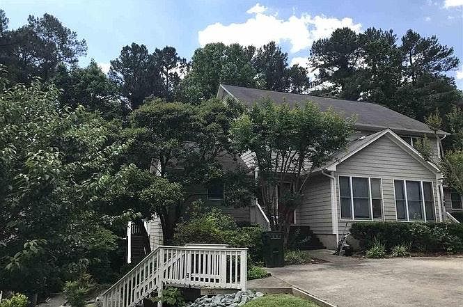 Beautiful tree filled neighborhood