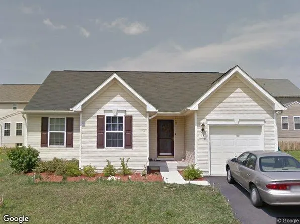 77 Tuscany Trl, Hedgesville, WV 25427