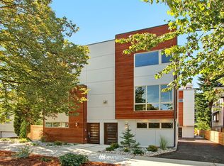 9607 A Roosevelt Way NE, Seattle, WA 98115