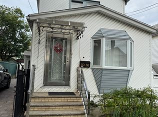 80-30 160th St #2, Jamaica, NY 11432