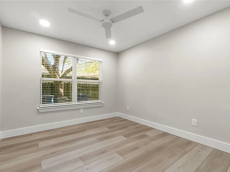 1509 Braes Ridge Dr #A — Photo 10