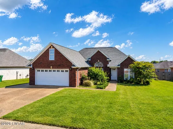 537 Summit Dr, Medina, TN 38355