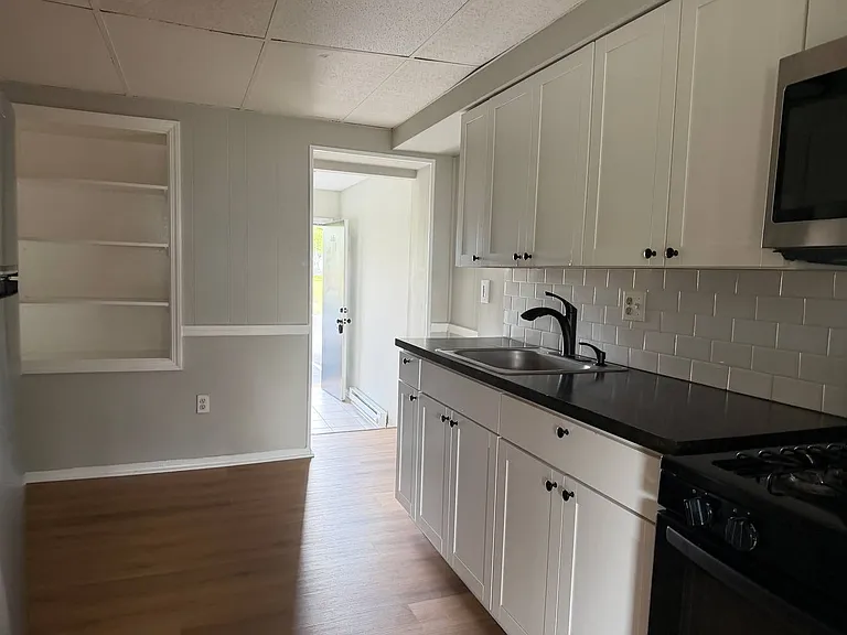 168A Macarthur Ave #168A — Photo 5