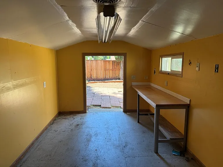 467 Lupine Cir — Photo 72