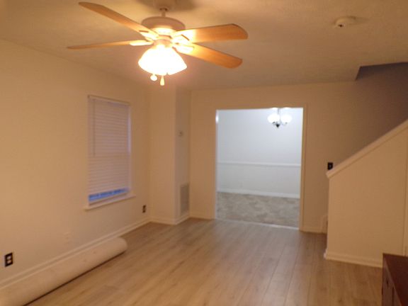 2nd image of 1039 Cheryl Ln