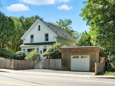 512 Elliott St, Beverly, MA, 01915