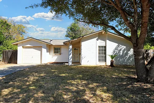 225 Linda Ct Photo 1