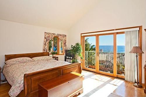 3rd image of 3949 Rambla Orienta St