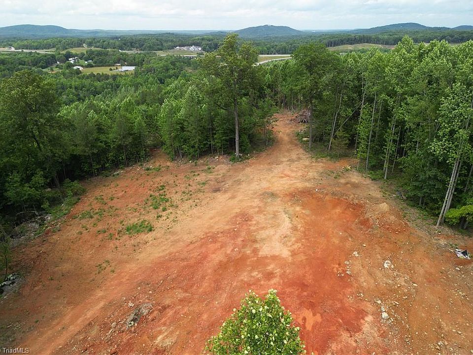 1st image of 808 Neely Rd