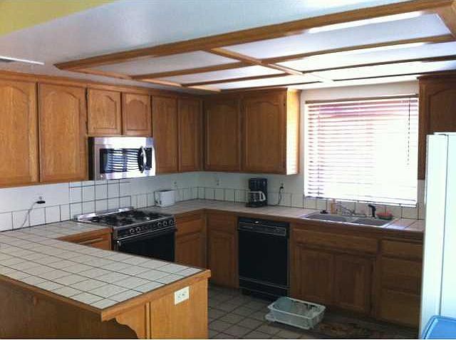2nd image of 23414-16 Oakley Ct