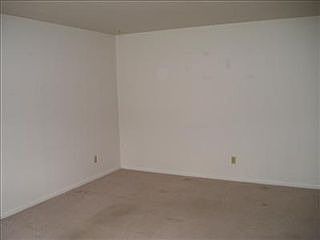 3rd image of 1442 Mississippi Pl