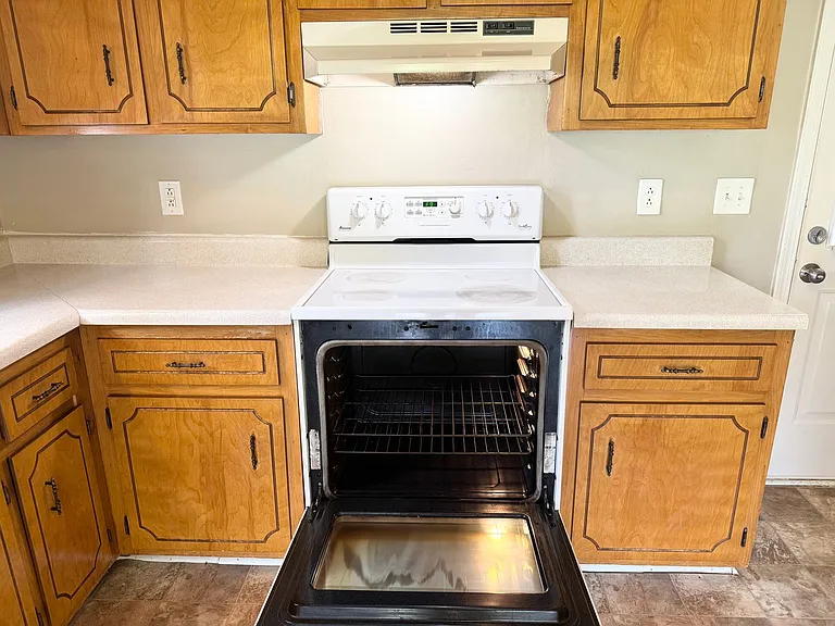 18 Cable Rd — Photo 24