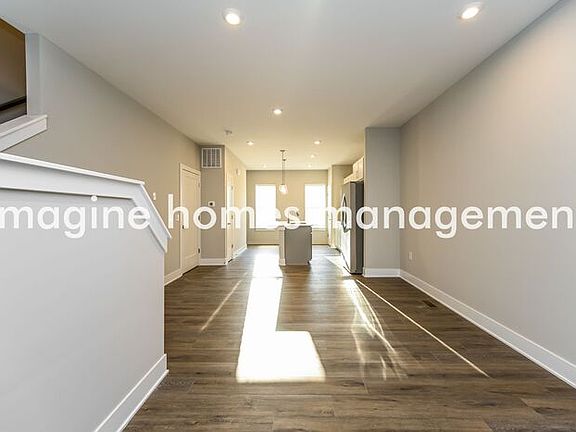 4th image of 2419 Concord St