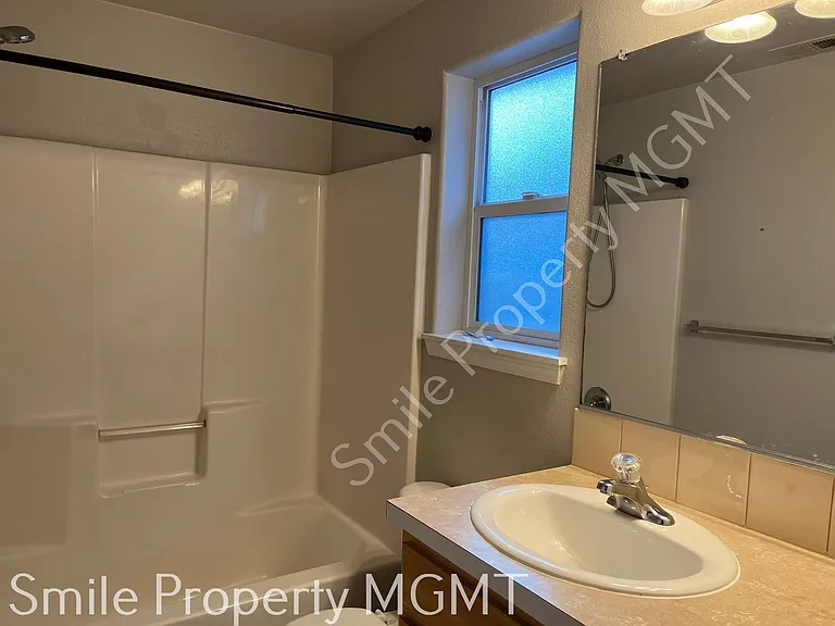 7740 SE 72nd Ave — Photo 10