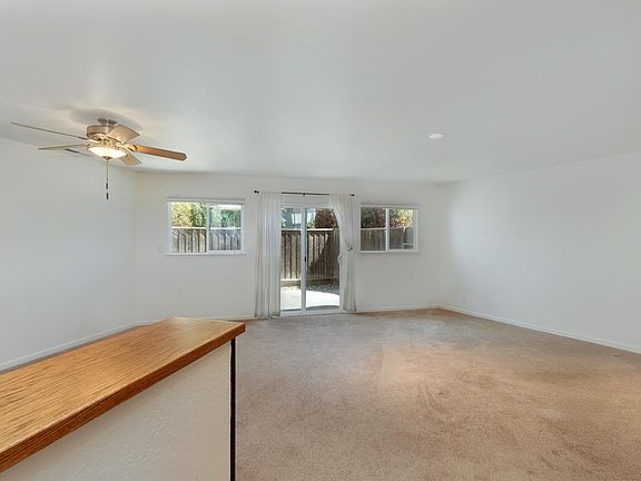 5th image of 618 McKenzie Ave
