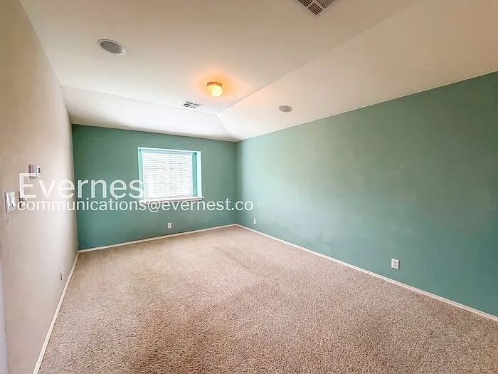 1620 Willow Vis — Photo 13
