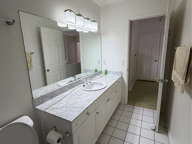 23812 Los Codona Ave — Photo 32