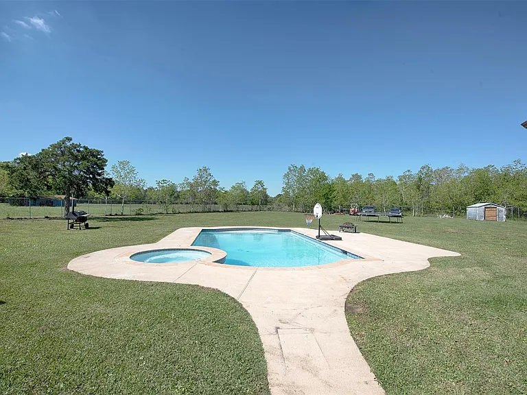 5722 Delany Rd — Photo 19