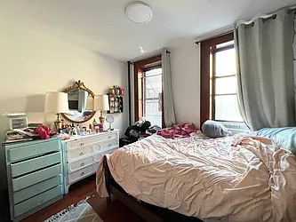 Rented by Bond New York