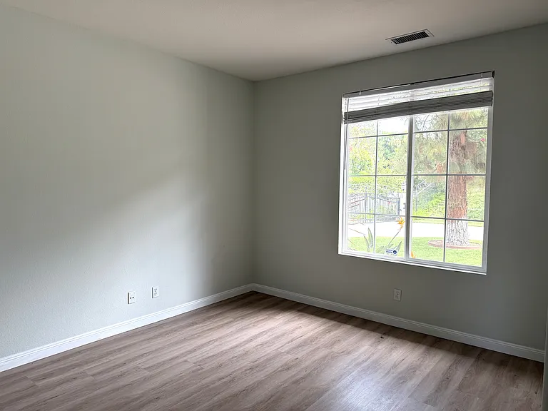 7535 Misty View Pl — Photo 37