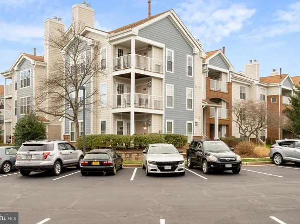 20951 Timber Ridge Ter Unit 303, Ashburn, VA 20147