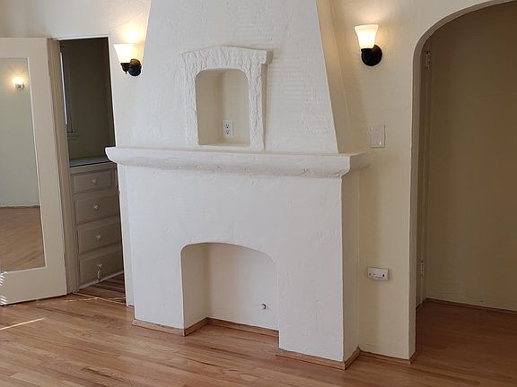 2nd image of 60 Argonne Ave APT 2