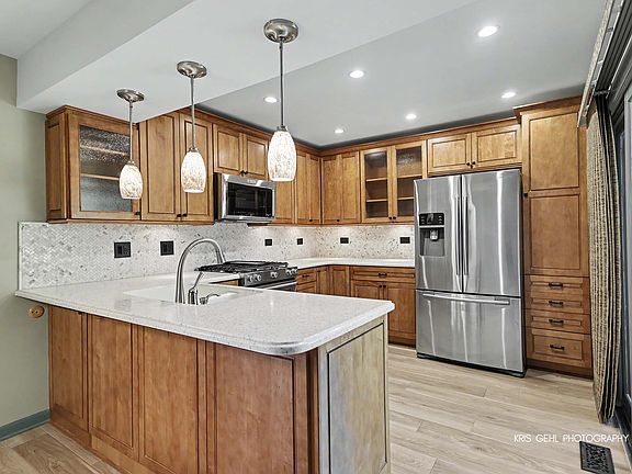 5th image of 706 Wakefield Rd
