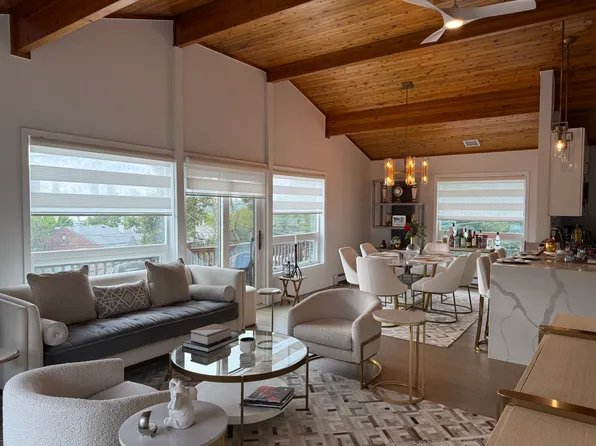 490 Undercliff Avenue image 5 of 24