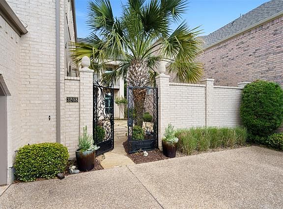 2nd image of 3208 Prestonwood Dr