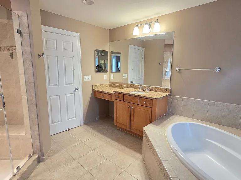 3547 Goddard Way — Photo 24