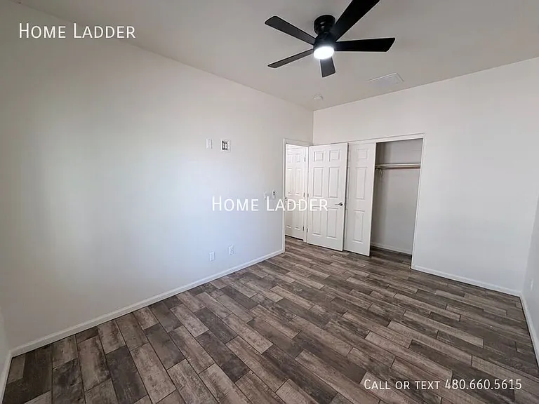 915 E Gold Dust Way — Photo 18