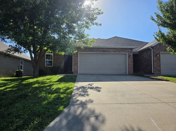 539 Welch St, Marshfield, MO 65706