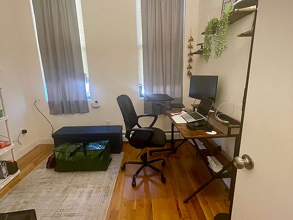 5th image of 1368 Pacific St APT 1