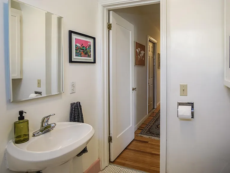 139 N Avenue 55 — Photo 30
