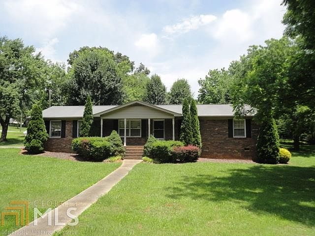1st image of 5143 Presley Dr