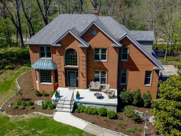 141 Old Bridge Rd, Danville, KY 40422