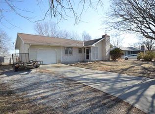 2144 Griffith Ter, Manhattan, KS 66502