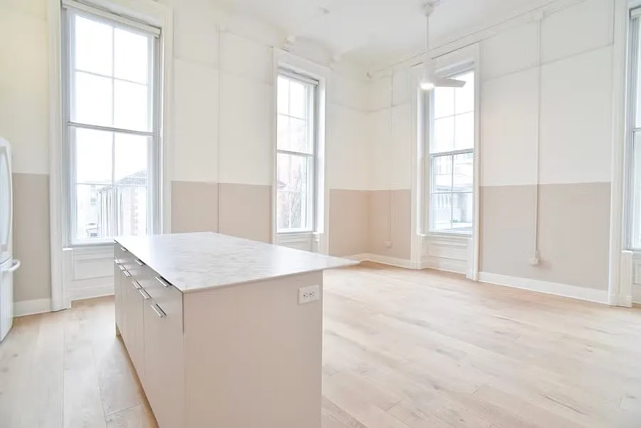 2 bed, 1.0 bath, 970 sqft, $2,290 — Photo 2