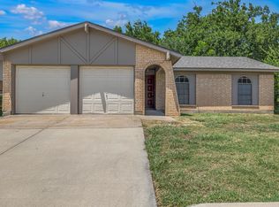 6509 Starnes Rd, Watauga, TX 76148