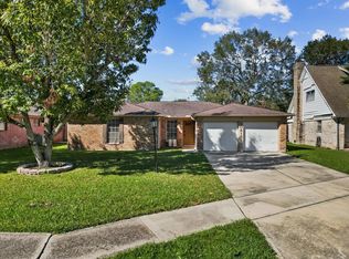 10815 Sagecrest Ln, Houston, TX 77089