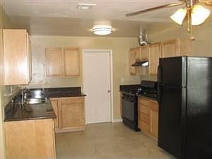 2nd image of 133 W Olive Dr
